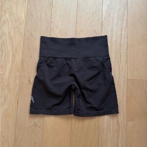 Oneractive effortless short